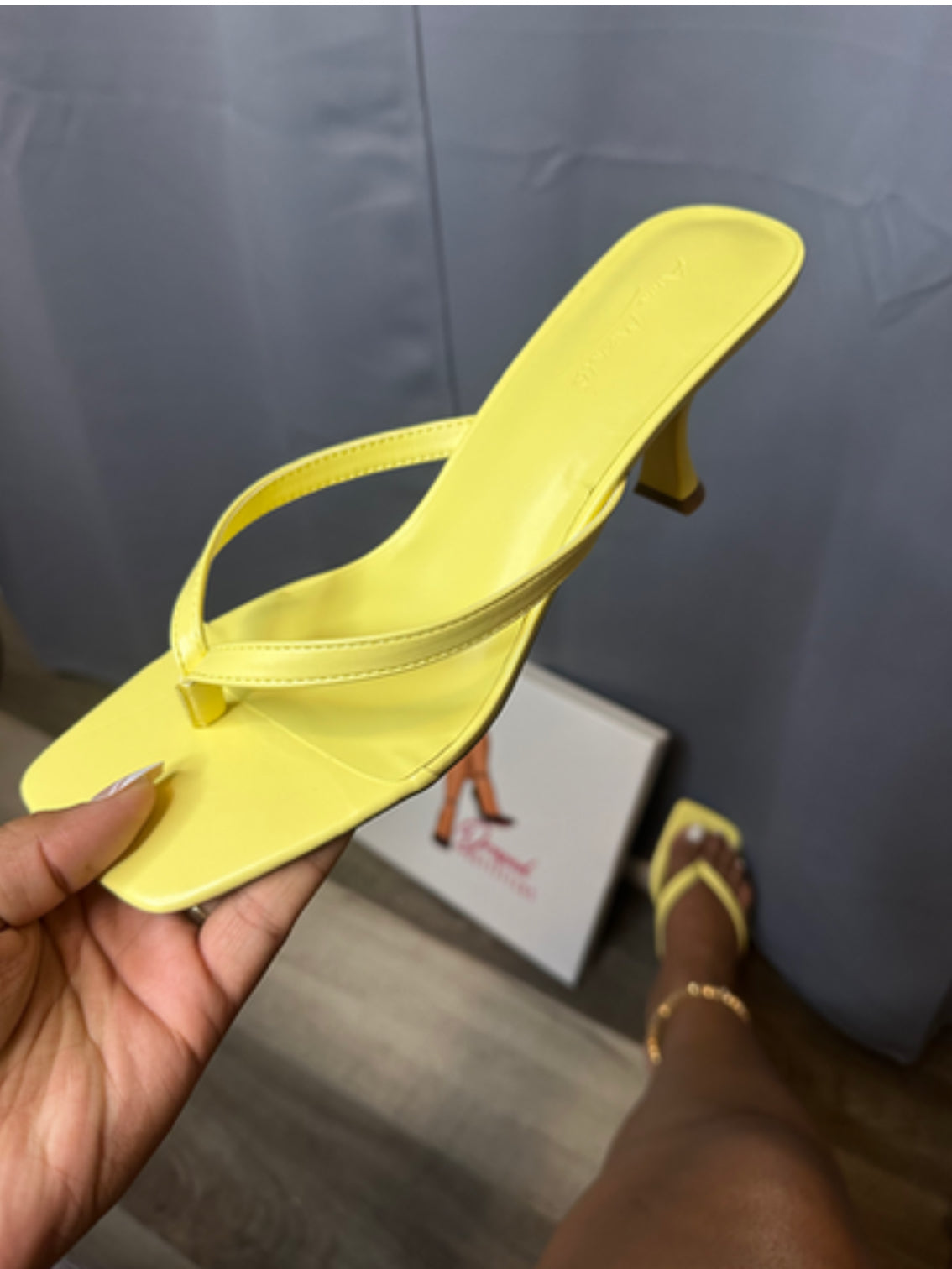 Areya Mid Heel Mules - Yellow